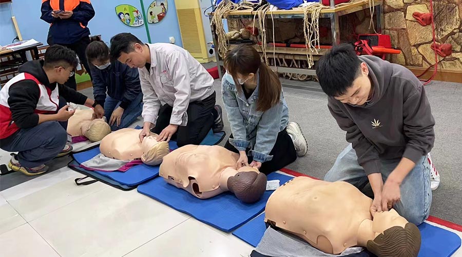 提升自救互救能力！金環(huán)電器開展初級(jí)救護(hù)員培訓(xùn)學(xué)習(xí)