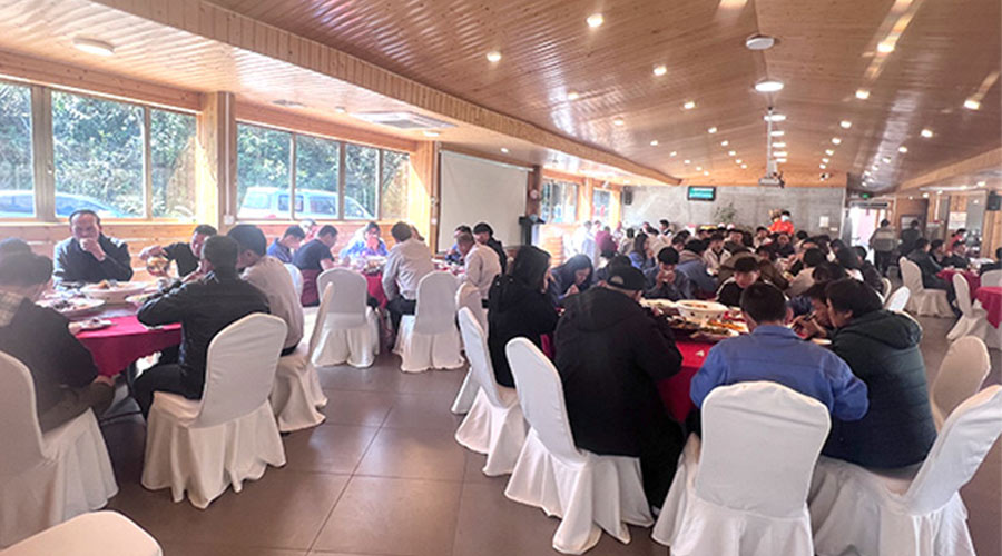 金環(huán)電器開工宴！吃飽喝足加油干迎戰(zhàn)2023！