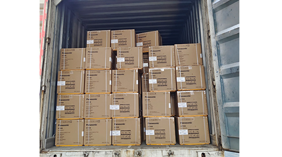 滿滿的貨物！國(guó)內(nèi)知名品牌客戶全自動(dòng)滾筒洗衣機(jī)裝柜發(fā)貨