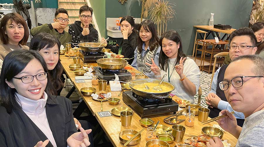 寒冬暖心！金環(huán)電器銷售部組織火鍋團建沖刺2022